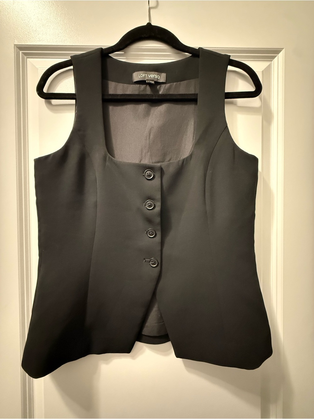 LOFT Black Button-Front Women's Vest
